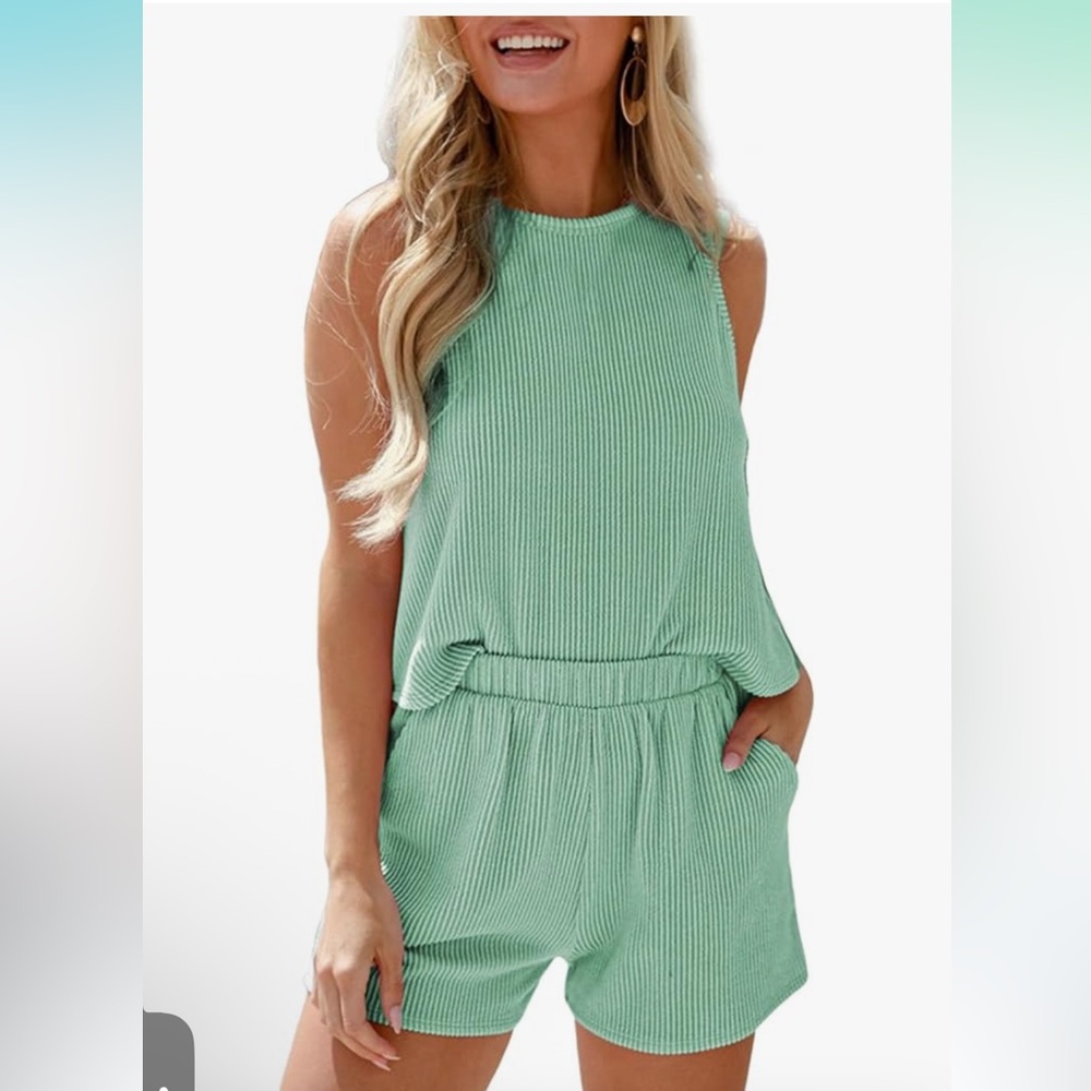 Amazon Women's set - Mint Green
